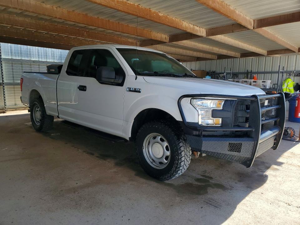 2017 Ford F150 Super cab