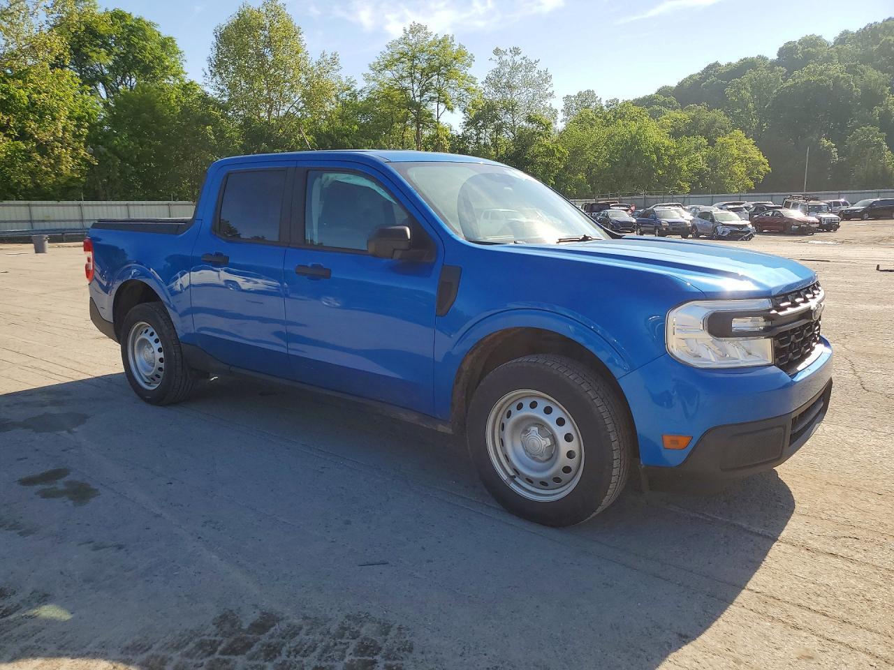 2022 Ford Maverick XL