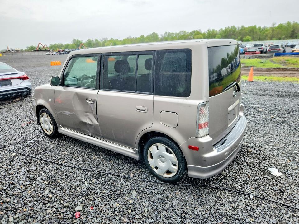 2005 Scion XB