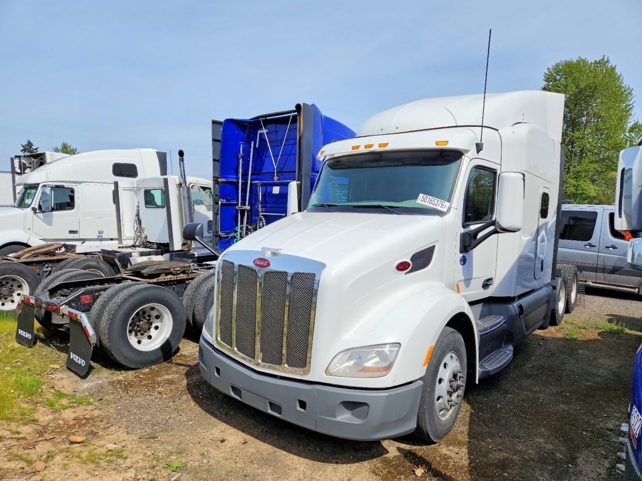 2018 Peterbilt 579 Semi Truck