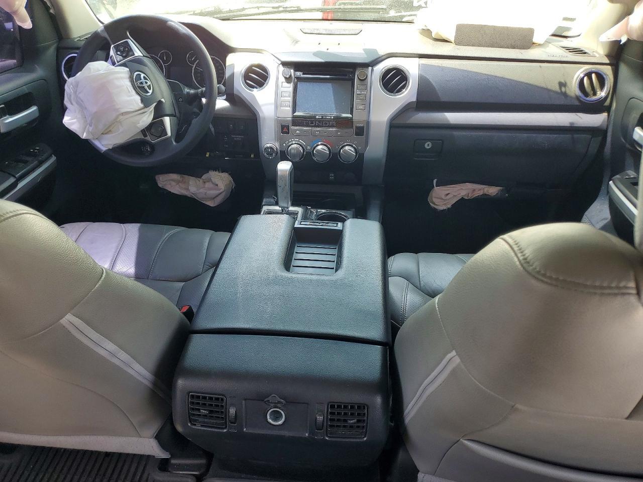 2016 Toyota Tundra SR5