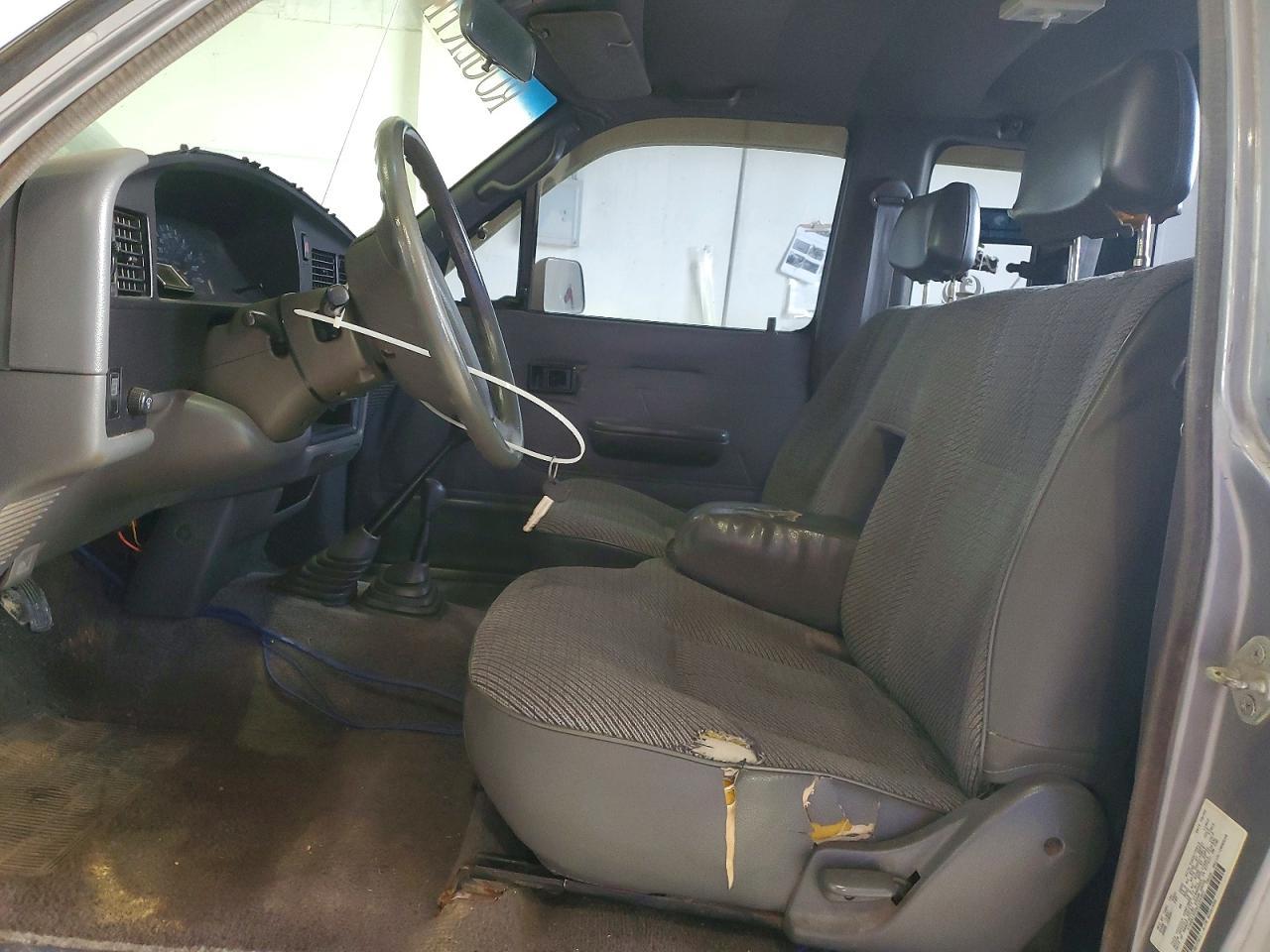 1994 Toyota Pickup DX