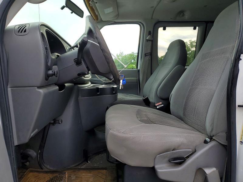 2006 Ford Econoline E350 Super Duty Wagon