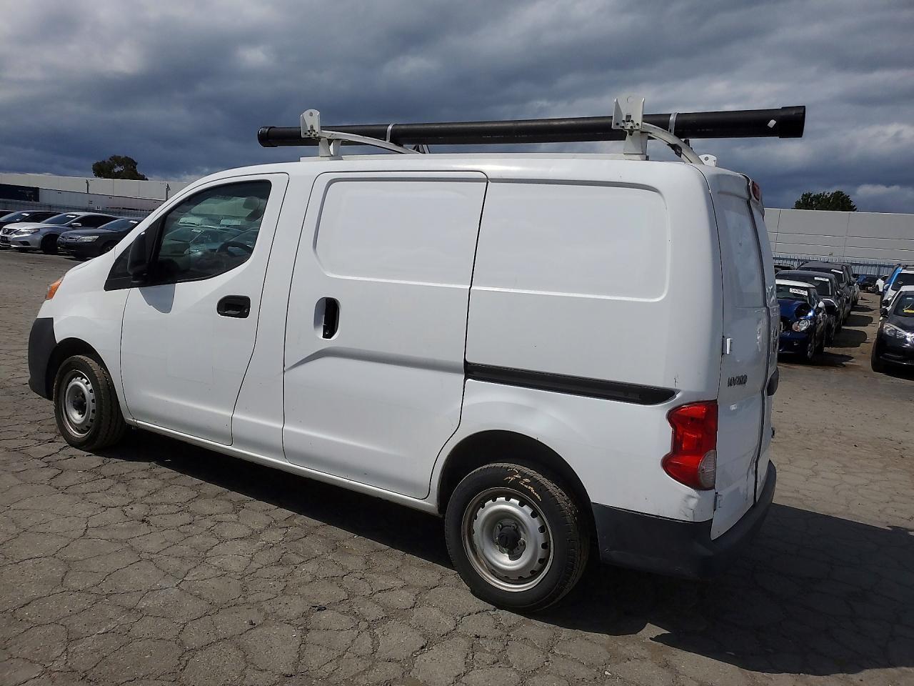 2015 Nissan NV200 S