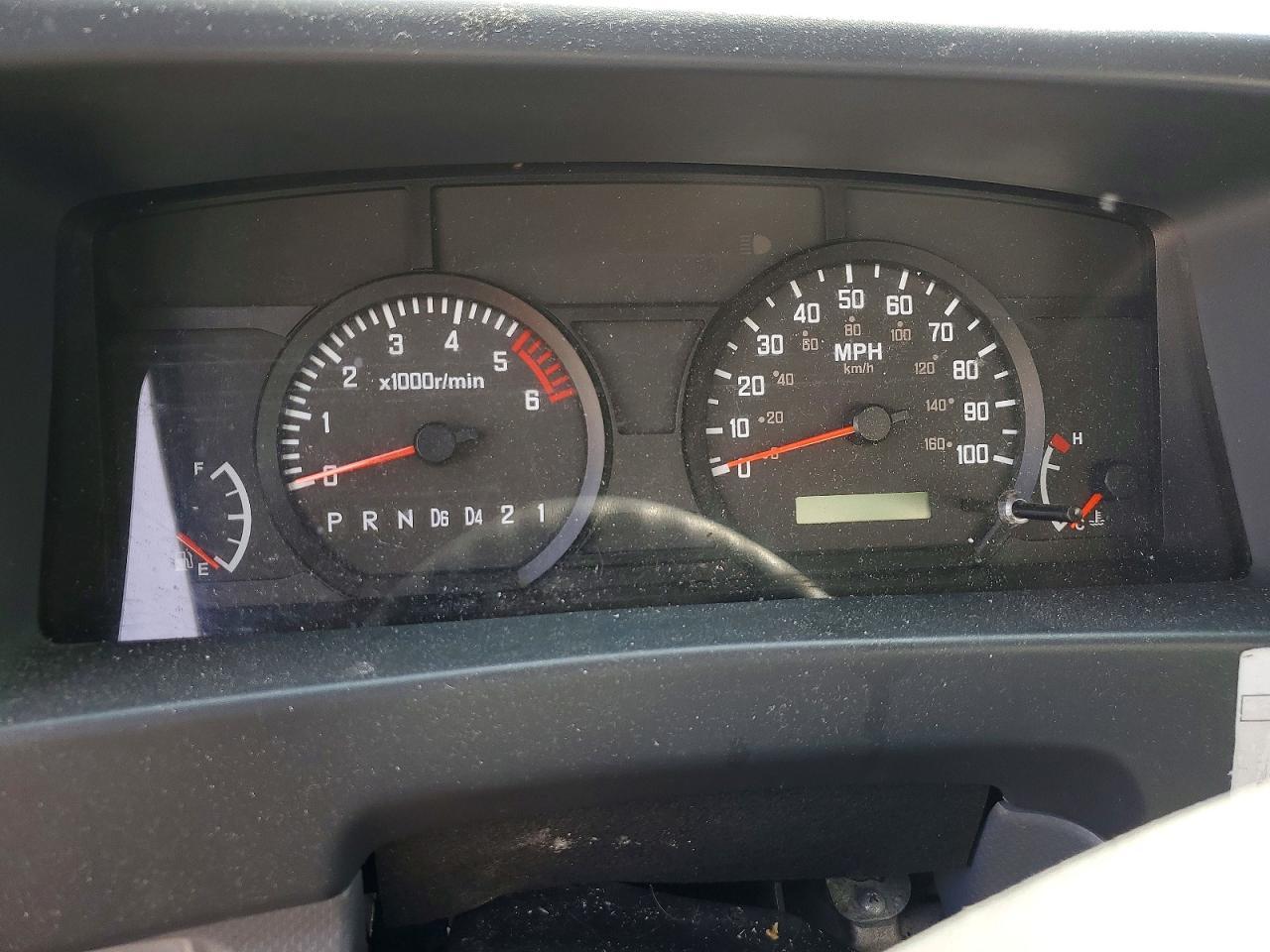 2021 Isuzu NPR HD BOX Truck