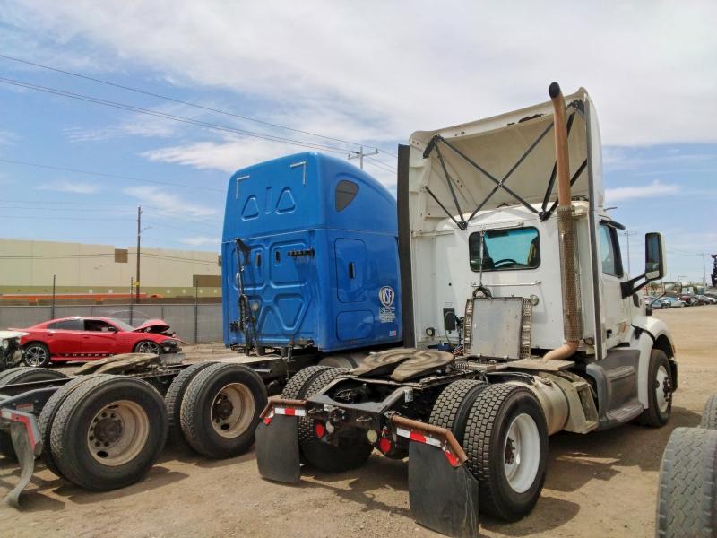 2018 Peterbilt 579 Semi Truck