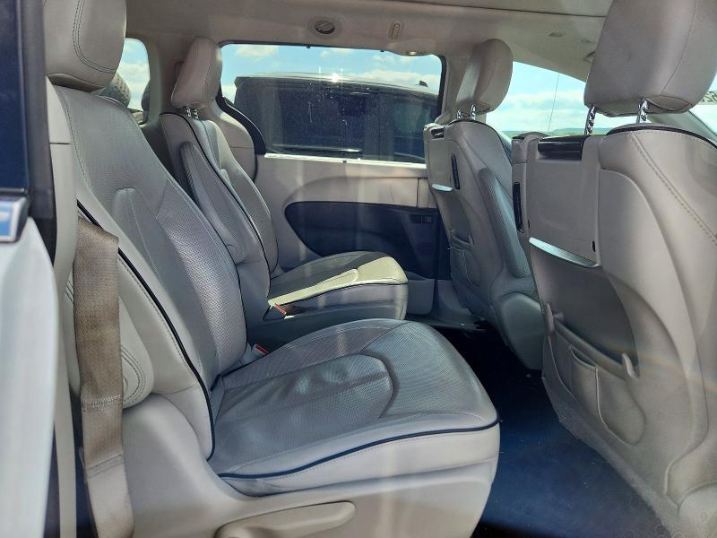 2018 Chrysler Pacifica Hybrid Limited