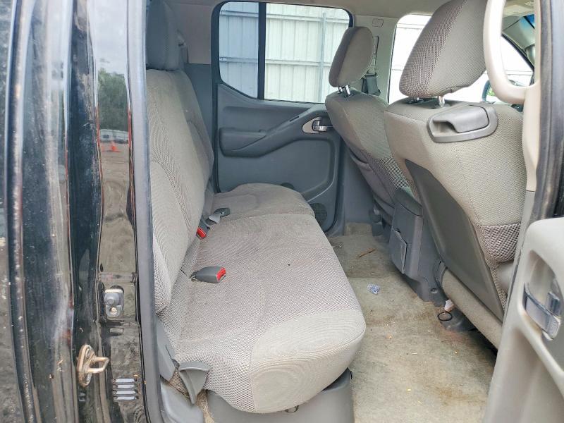 2014 Nissan Frontier SV