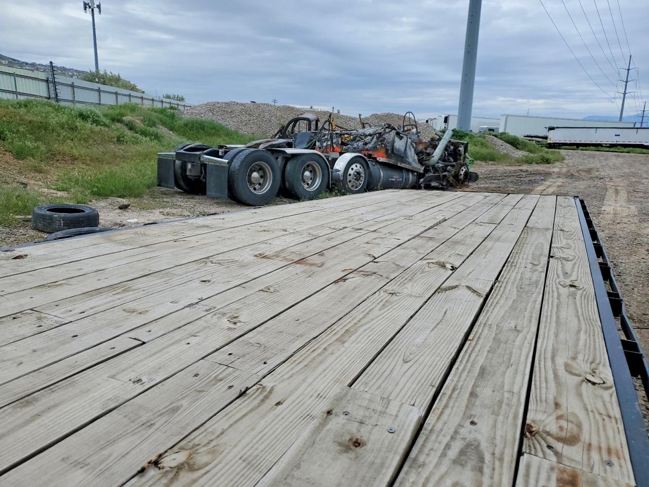 2024 Trail Maxx SD27-40 Flatbed Trailer
