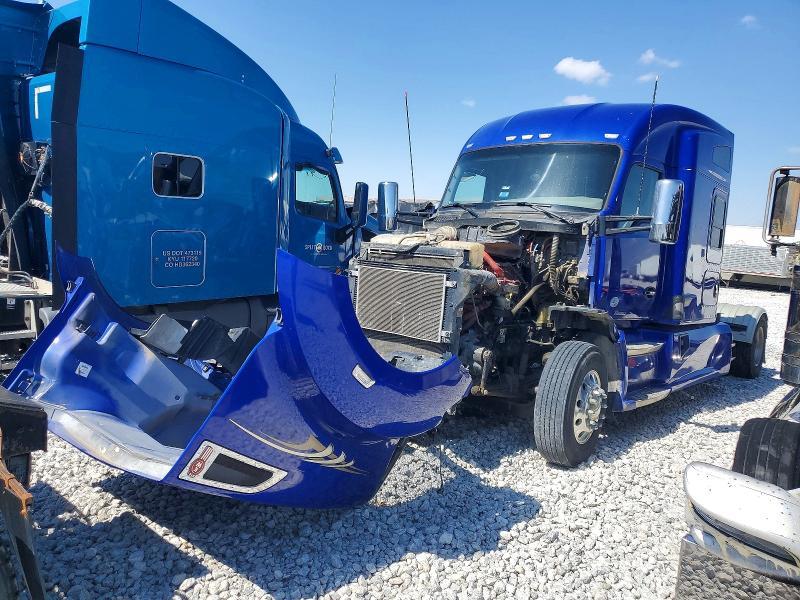 2019 Kenworth T680 Semi Truck