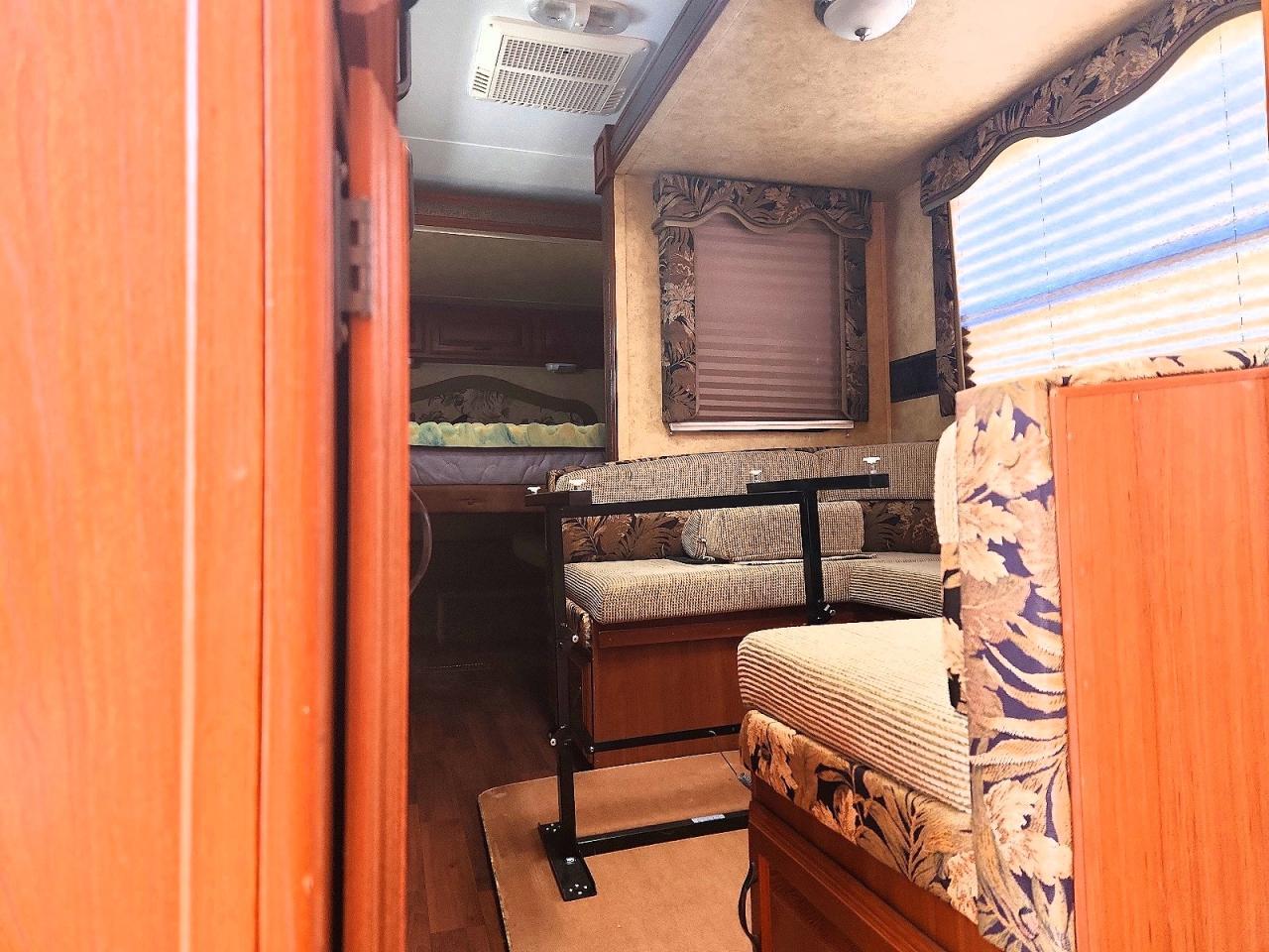 2011 Keystone Outback Camper