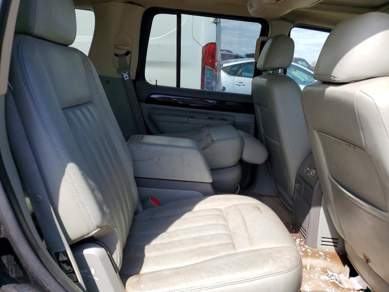 2003 Lincoln Townhouse Aviator