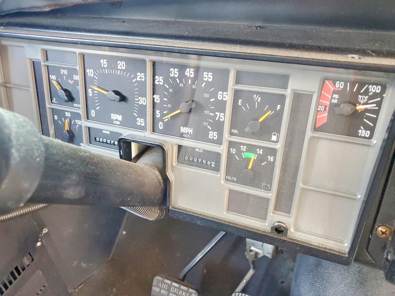 1998 International 3000 3800