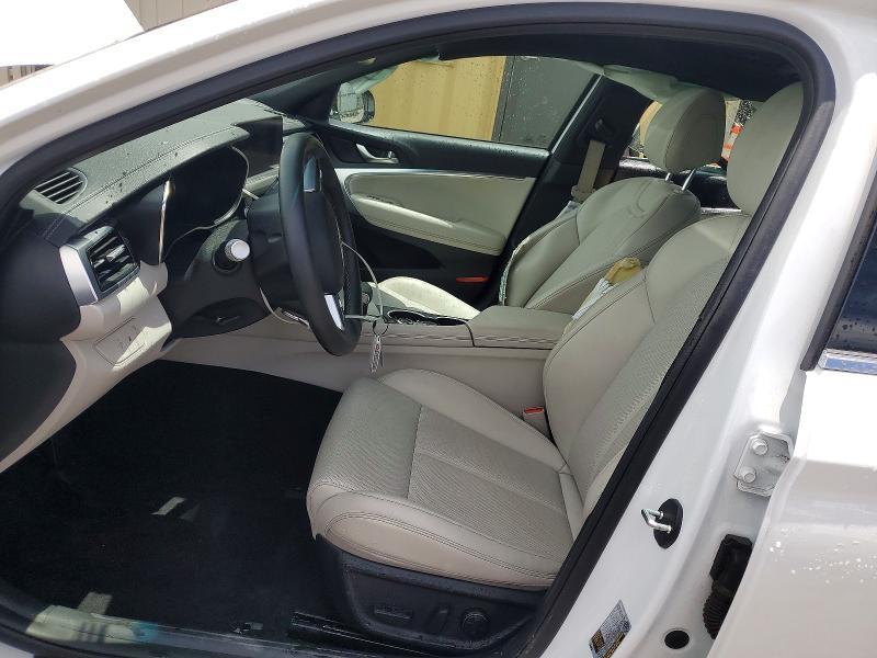 2025 Genesis G70 2.5t Standard