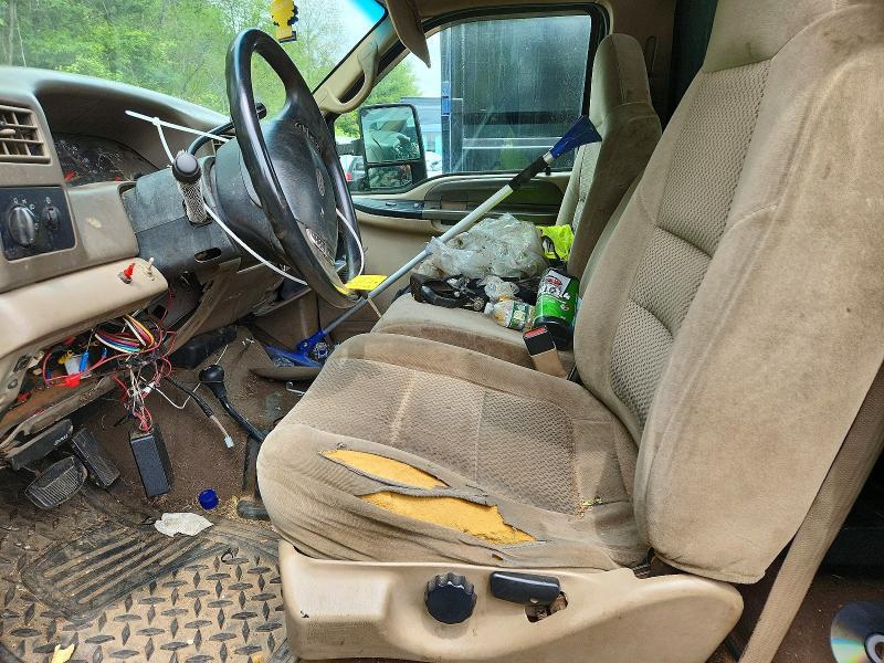 2001 Ford F550 Super Duty