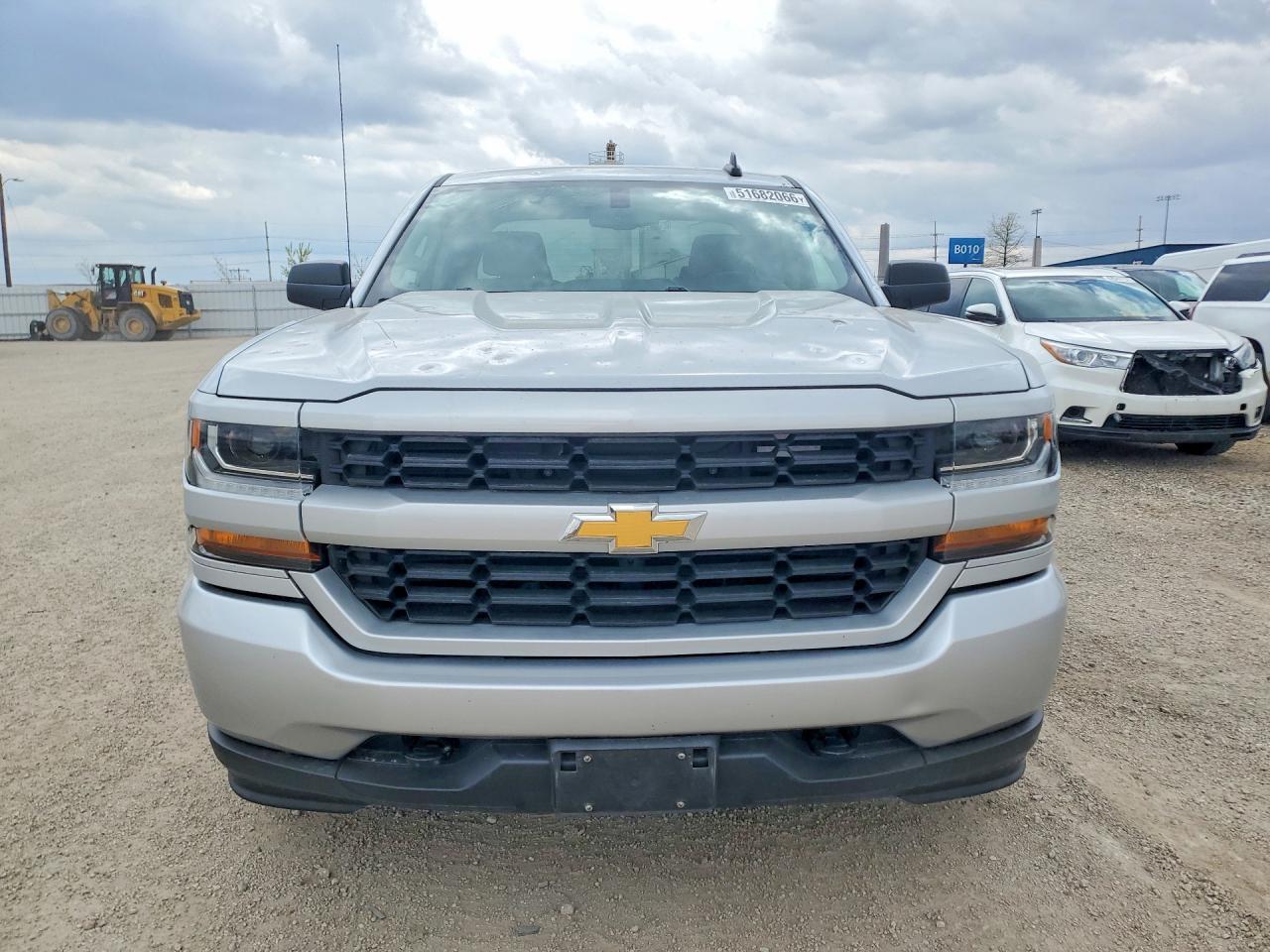2018 Chevrolet Silverado K1500 Custom