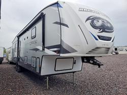 Salvage trucks for sale at Kansas City, KS auction: 2022 Foresriver 2022 Forest River Arcticwolf Camper