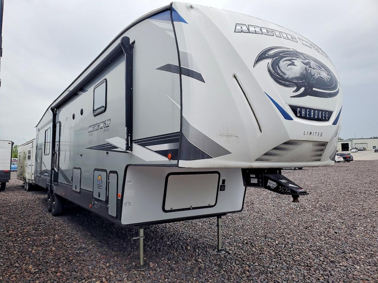 2022 Foresriver 2022 Forest River Arcticwolf Camper