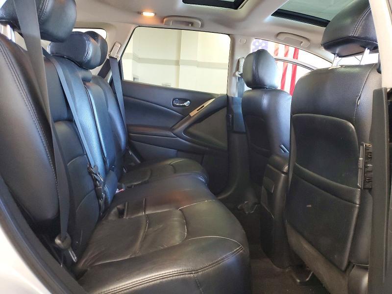 2009 Nissan Murano s