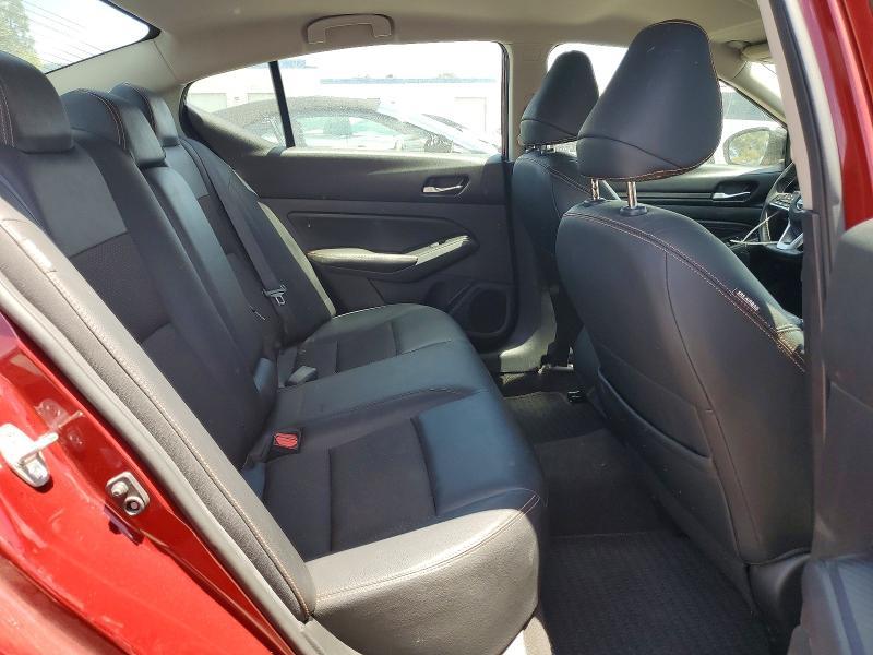 2022 Nissan Altima sr