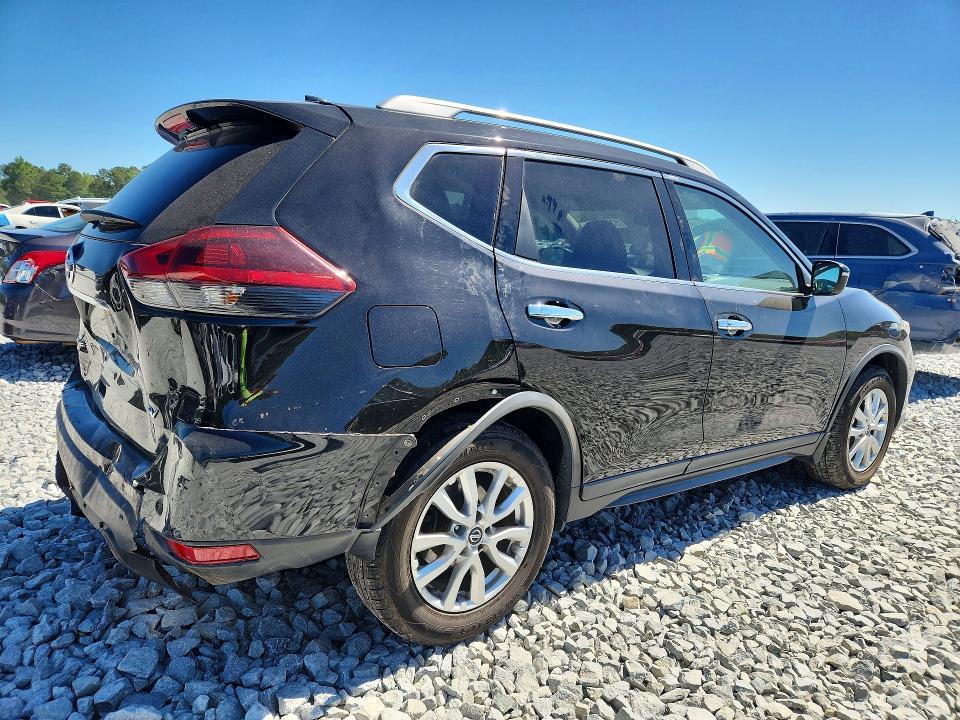 2018 Nissan Rogue sv
