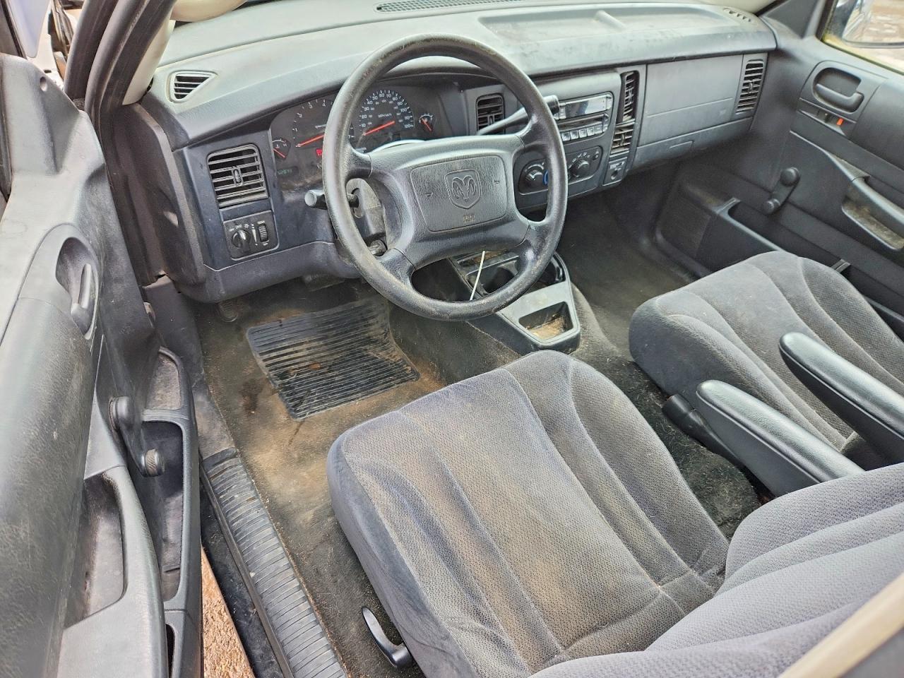 2004 Dodge Dakota SXT