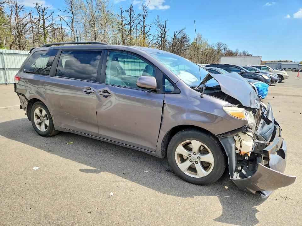 2013 Toyota Sienna