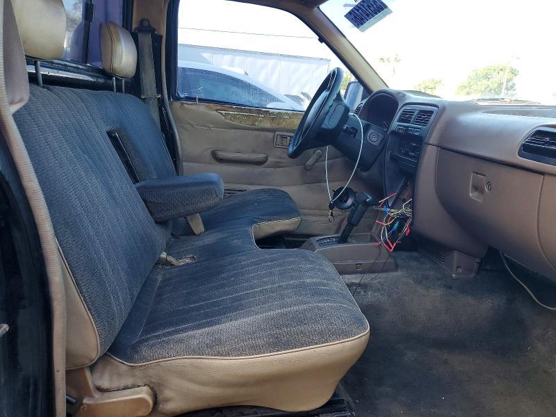 1997 Nissan Truck Base