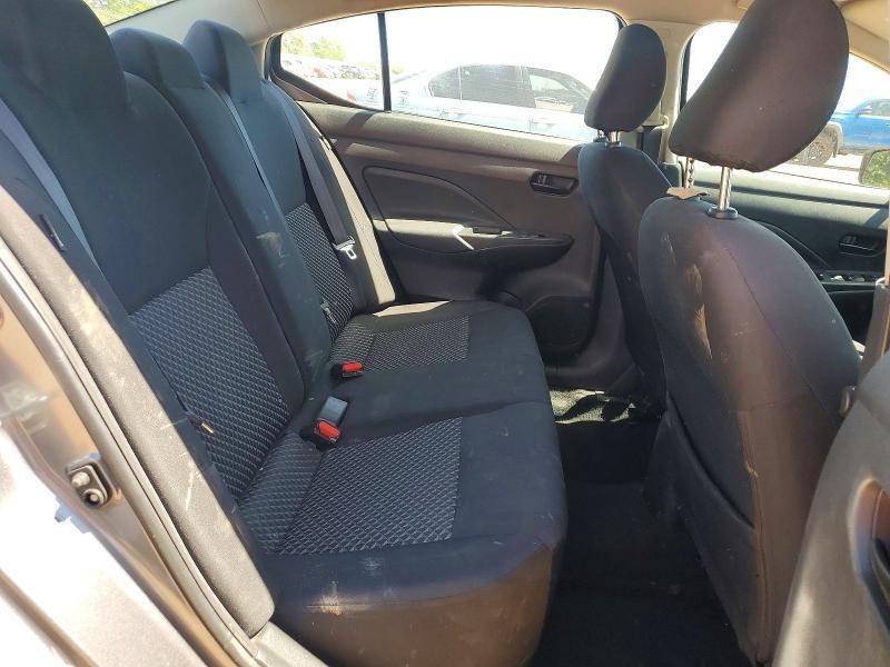 2021 Nissan Versa s