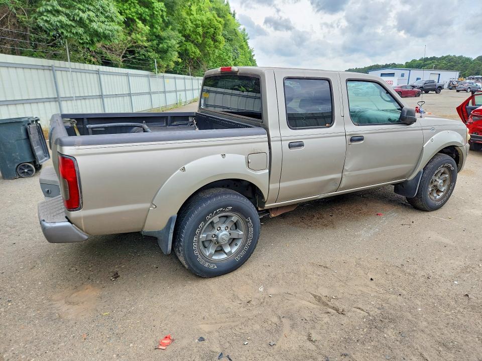 2004 Nissan Frontier Crew Cab XE V6