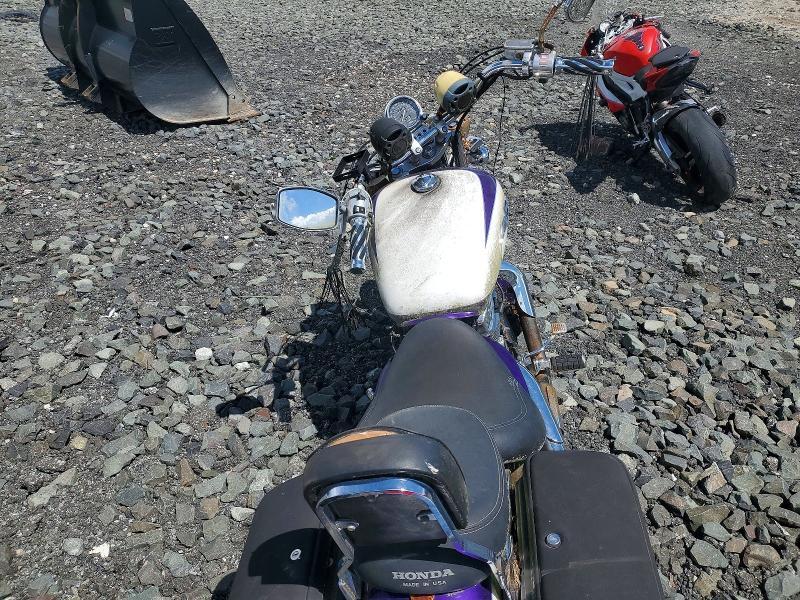 1996 Honda VT1100 C2