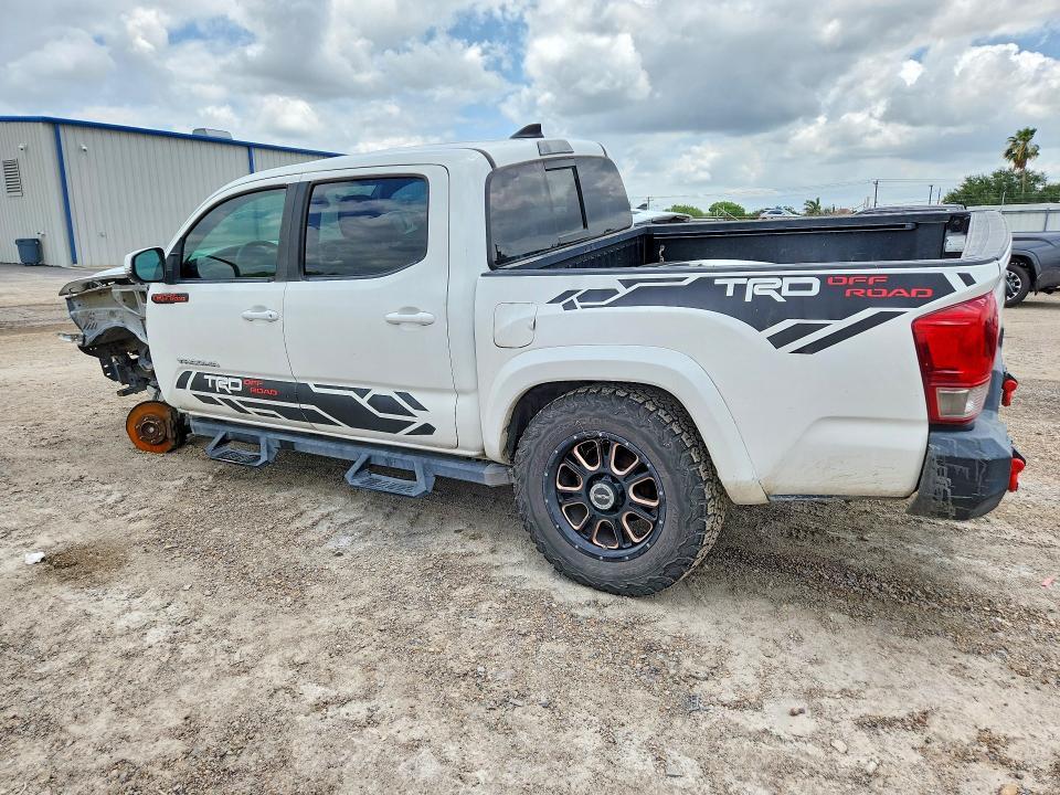 2017 Toyota Tacoma trd Off-road