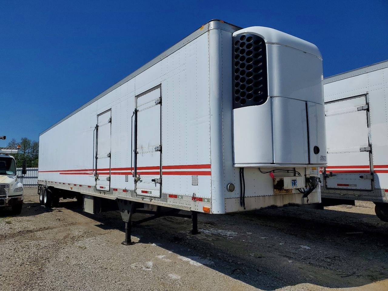 2010 Utility VS2RA Refrigerated Van Trailer