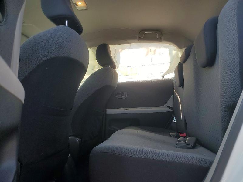 2010 Toyota Yaris Base