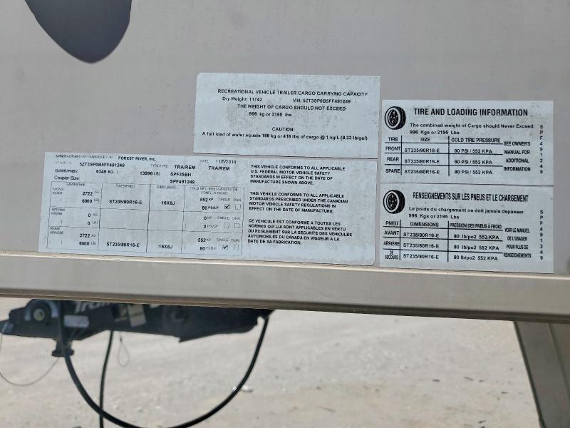 2015 Shashta Recreational Vehicle (RV)