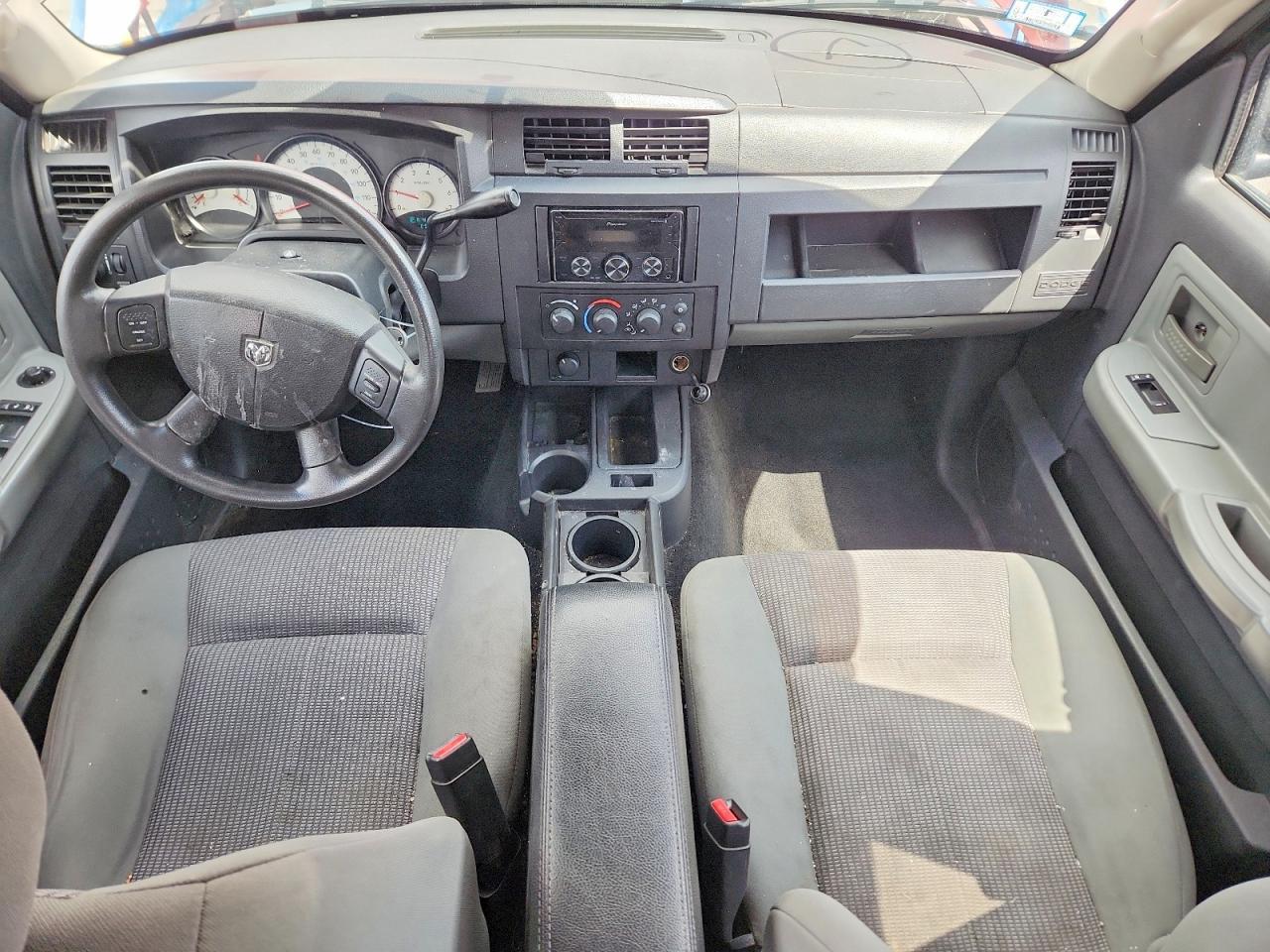 2011 Dodge Dakota SLT