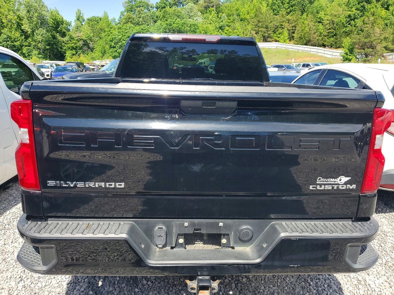 2021 Chevrolet Silverado C1500 Custom