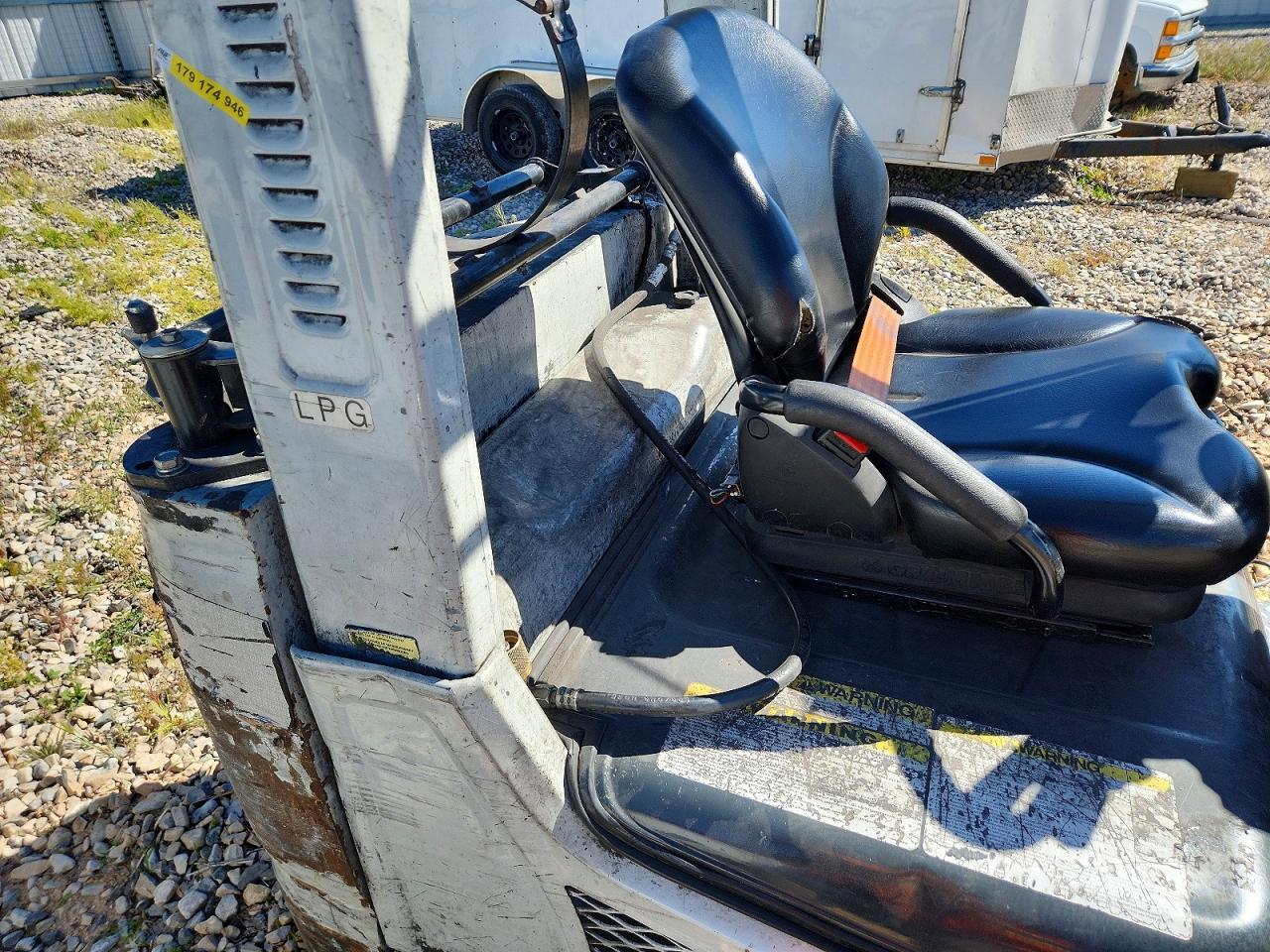 2015 Unicariers 2015 Unicarriers Forklift