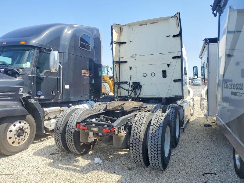 2022 International LT625 Semi Truck