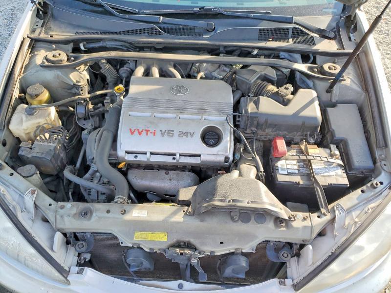 2005 Toyota Camry xle V6