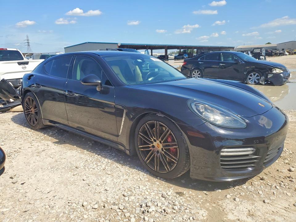 2016 Porsche Panamera Turbo