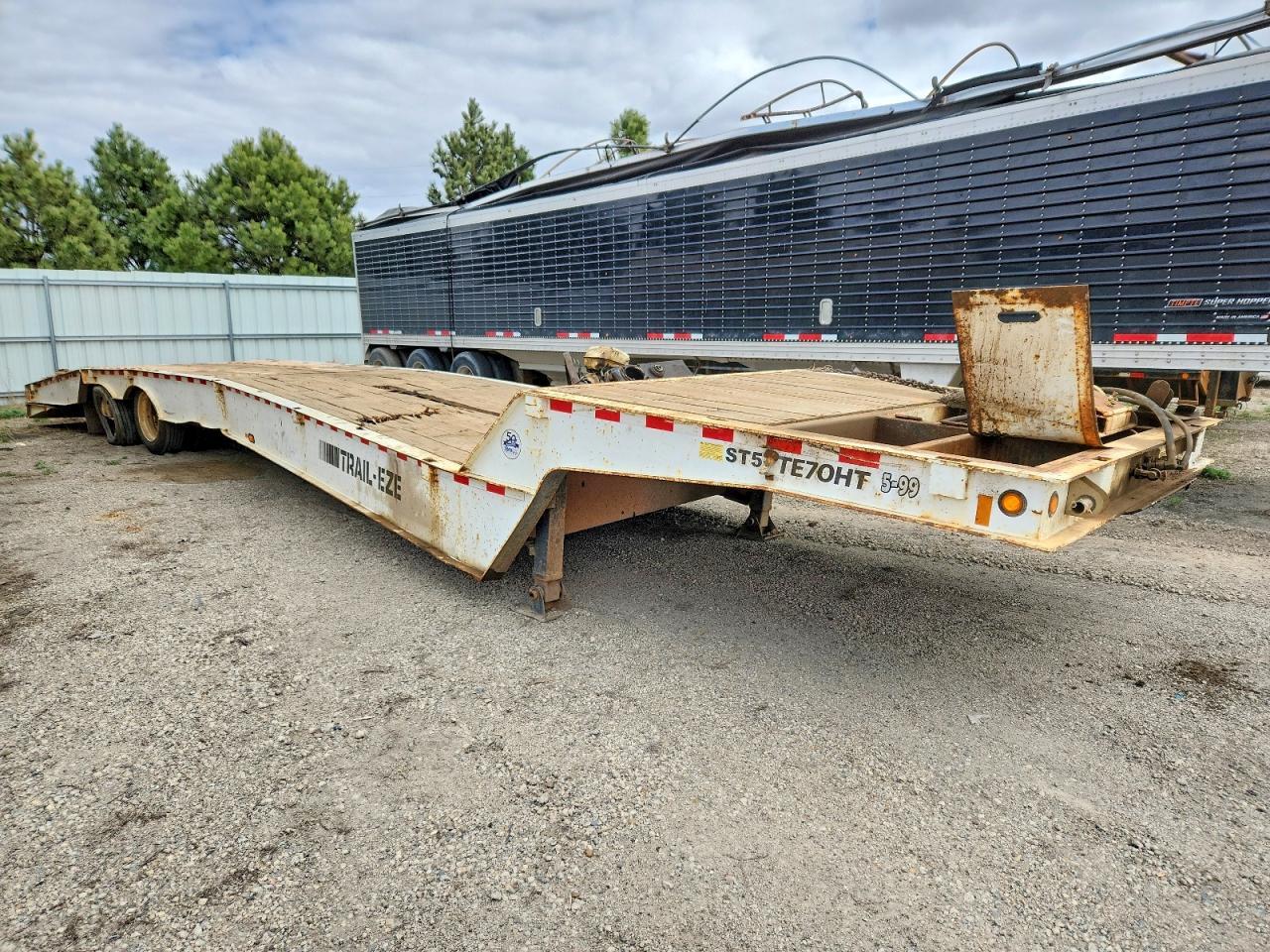 2013 Trail-Eze 2023 Dakota Lowboy Equipment Trailer