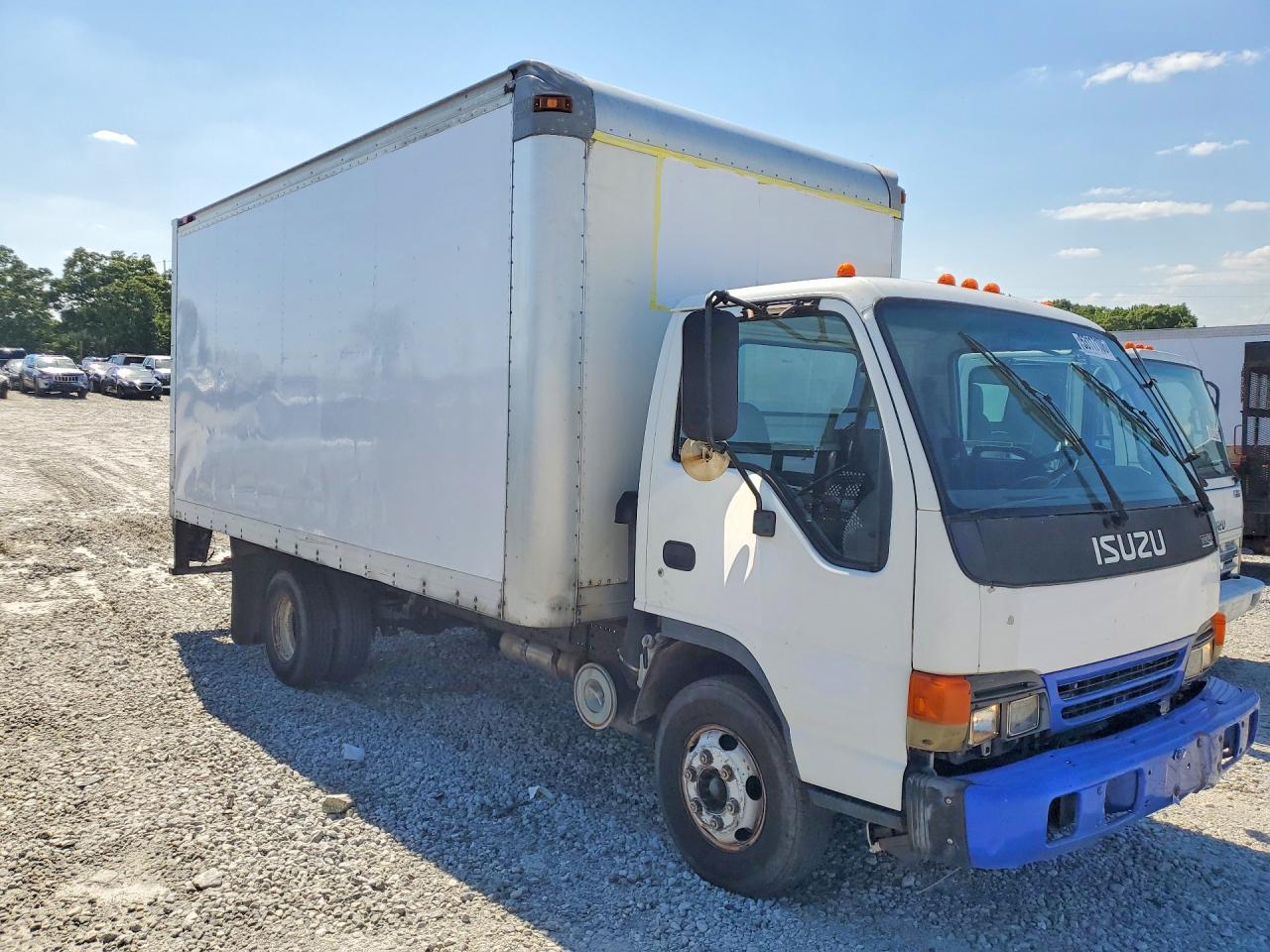 2005 Isuzu NPR-BOX Truck