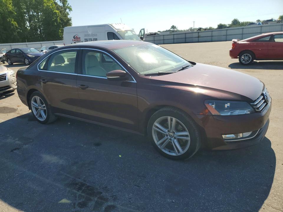2013 Volkswagen Passat se