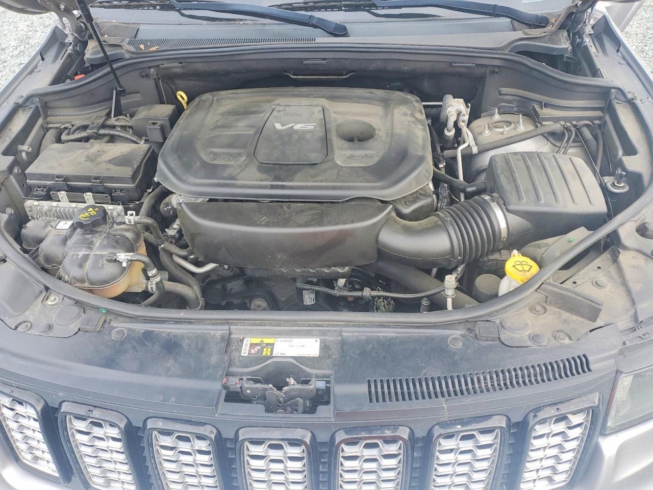2019 Jeep Grand Cherokee Laredo