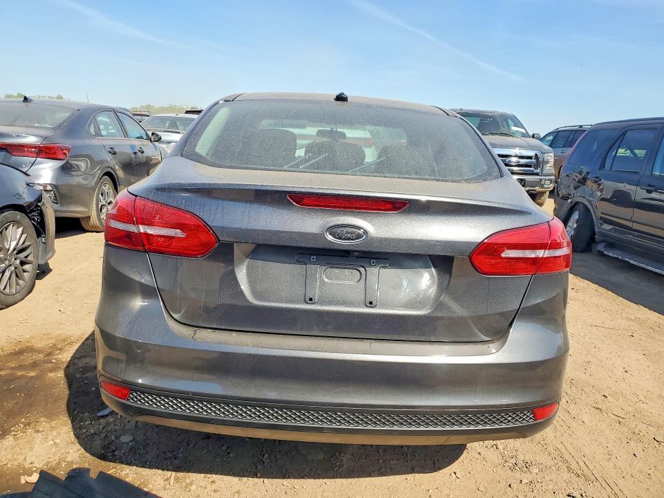 2018 Ford Focus se