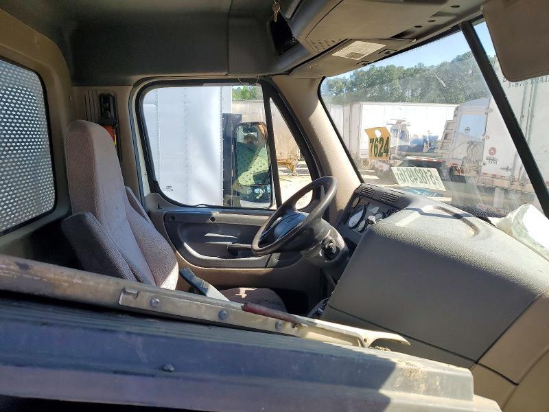 2018 Freigliner 2018 Freightliner Cascadia 125 Semi Truck
