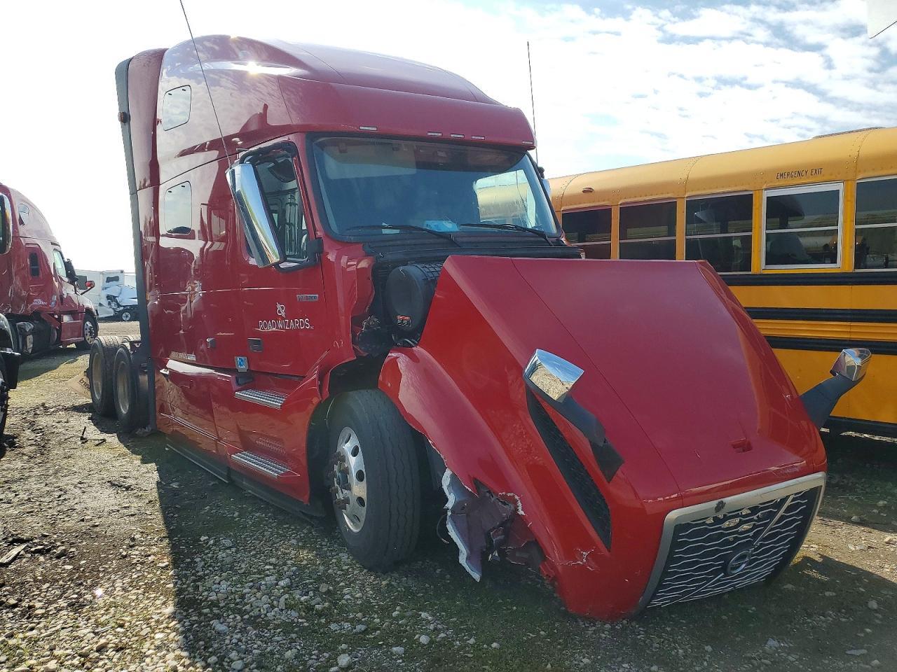 2025 Volvo VNL Semi Truck