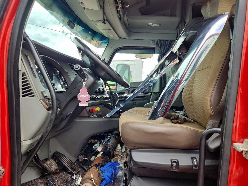 2018 Kenworth Construction T680