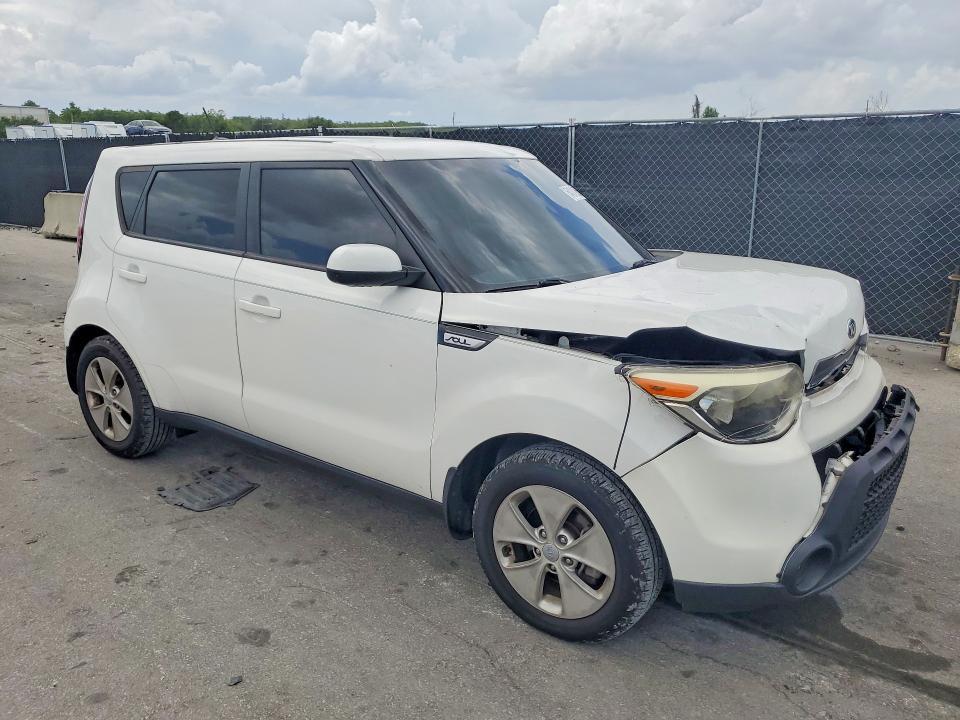 2016 KIA Soul Base